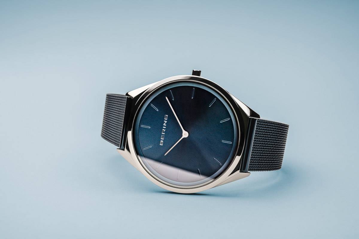 時計 BERING Ultra Slim 17039-166 BERING（ベーリング）UNISEX ULTRA SLIM 39mm【17039-166