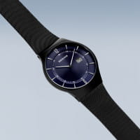 Radio controlled | zwart gepolijst | 51640-227-A