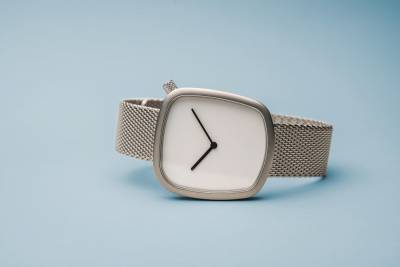 ベーリング BERING 腕時計 adies KiBiSi Pebble Watch 18034-004 Pebble | brushed silver | 18034-004 | BERING ® | Official