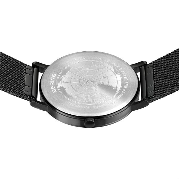 Titanium | brushed black | 18640-122